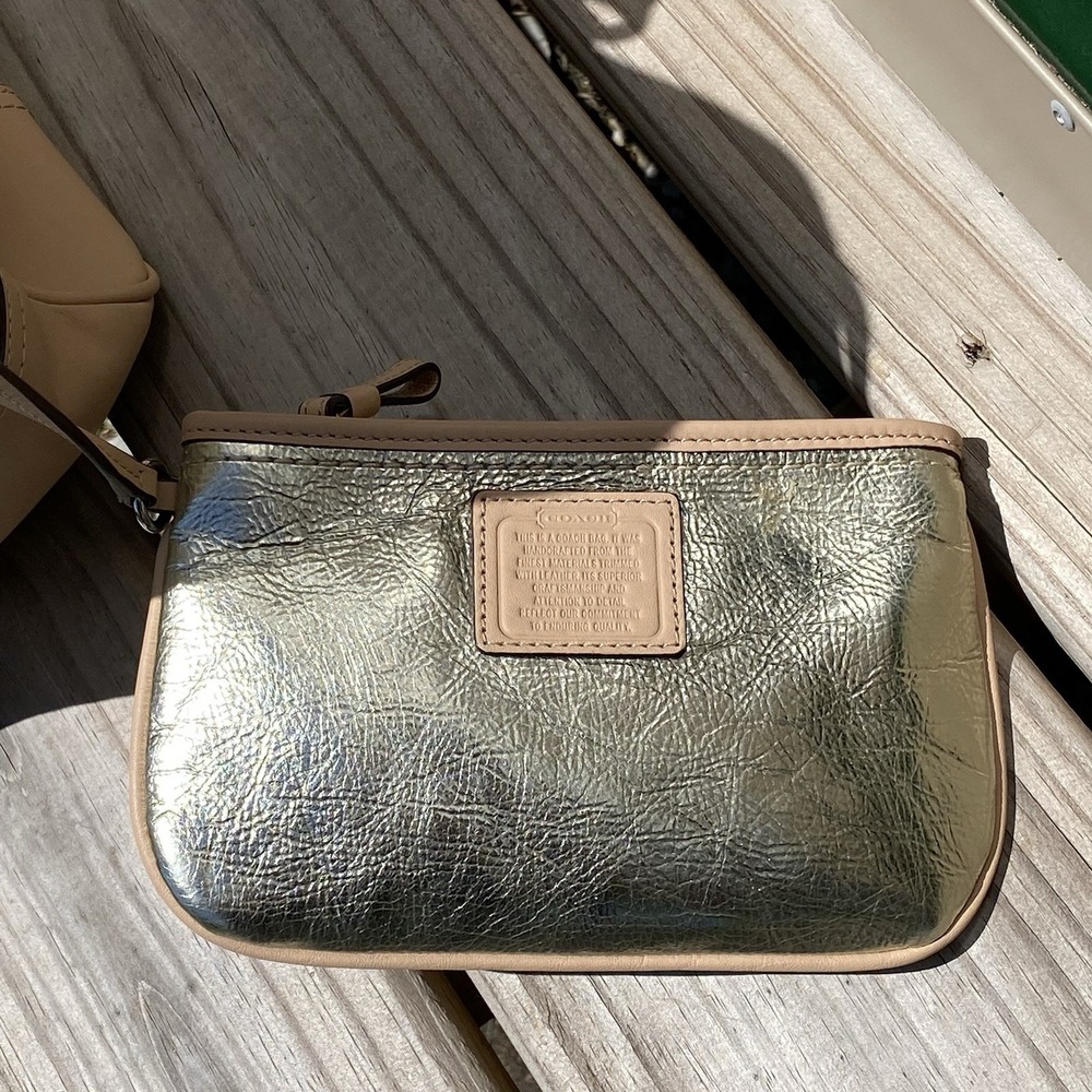 Coach Metro XL Metallic Tote 26141E with Wristlet/Pouch - Picture 8 of 16